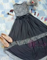 Wearing a Long Skirt in a Dream: Spiritual Meaning & Color Symbolism